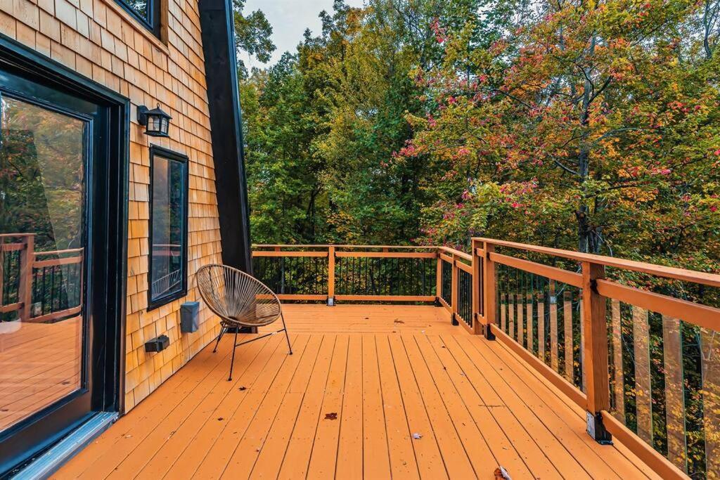 Secluded Mtn View New! 10 Mins To Gatlinburg Or Park Villa Eksteriør billede