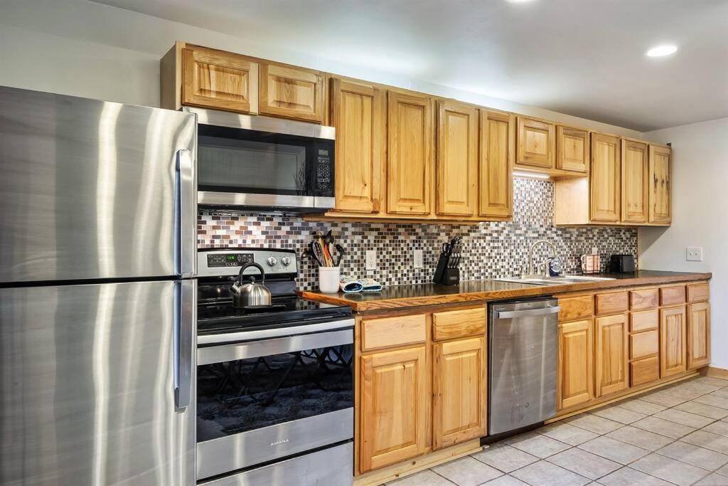 Secluded Mtn View New! 10 Mins To Gatlinburg Or Park Villa Eksteriør billede